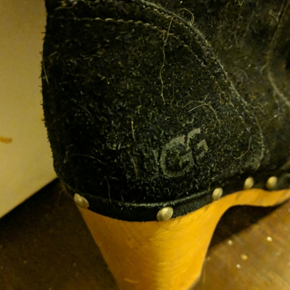 Boots - Picture 3 of 3